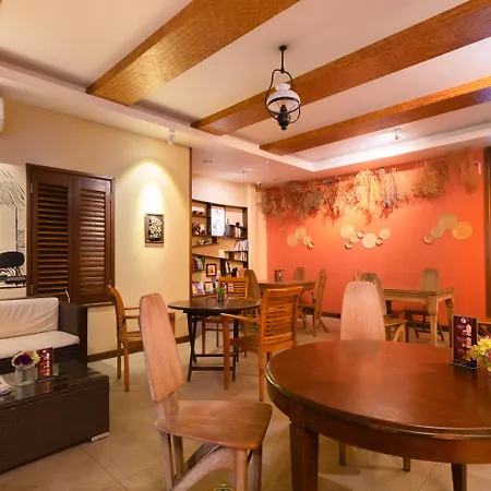 Anggun Boutique Hotel-2