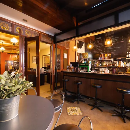 Anggun Boutique Hotel-3